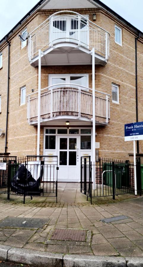 1 Bed Apartment, Peckham Rye London Luaran gambar